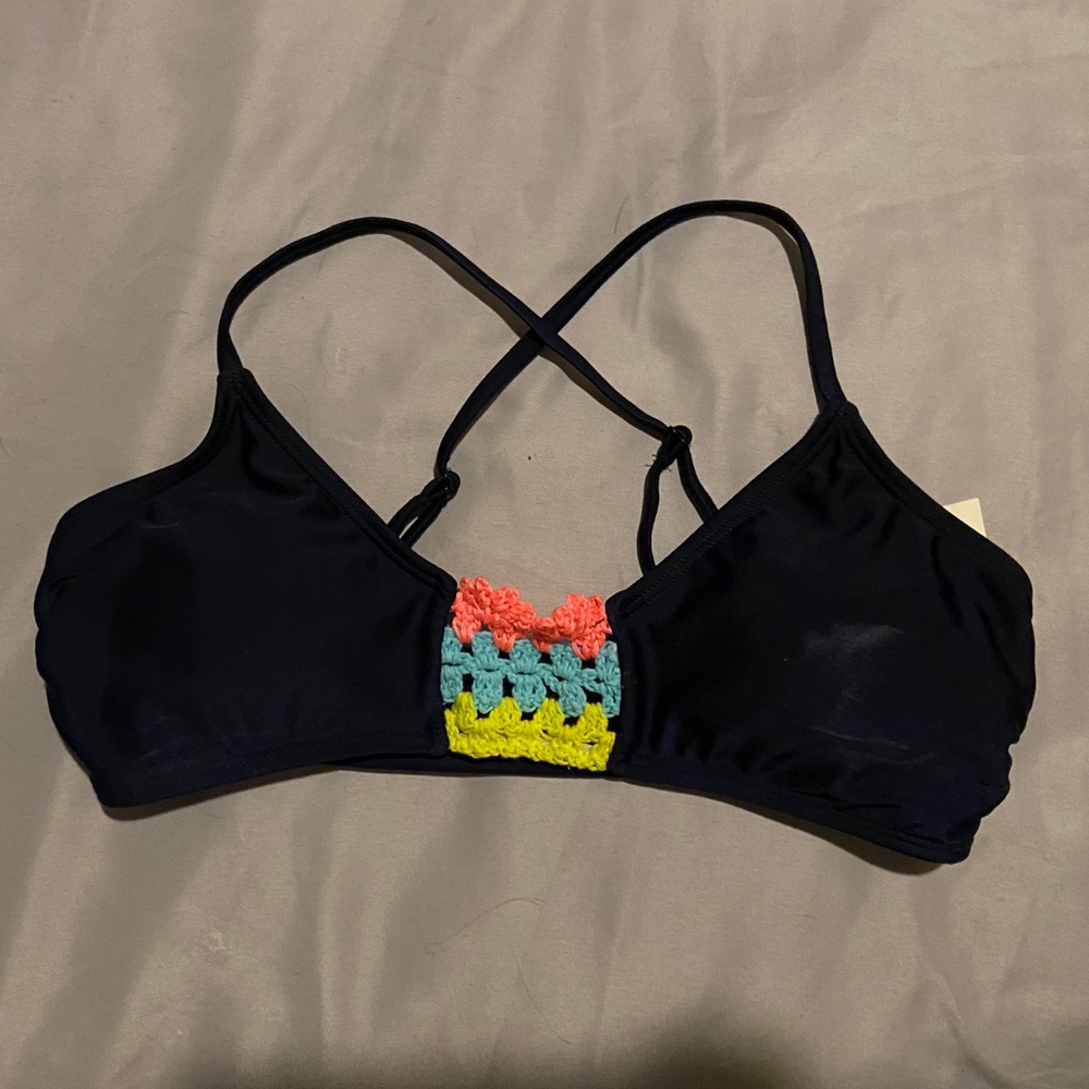 Black bikini top